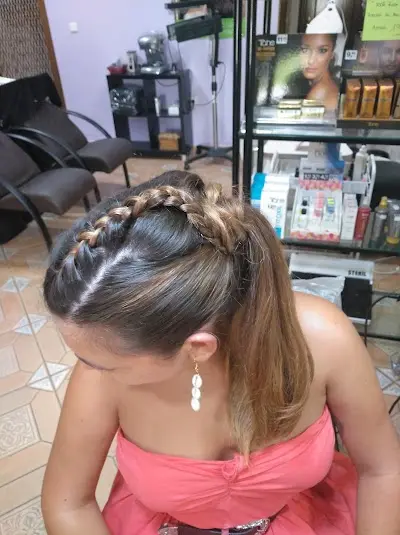 Lola Segura — Peluquería en San Pedro del Pinatar