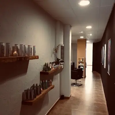 Peluqueria Hair Fashion Kristof Julien — Peluquería en Pinoso