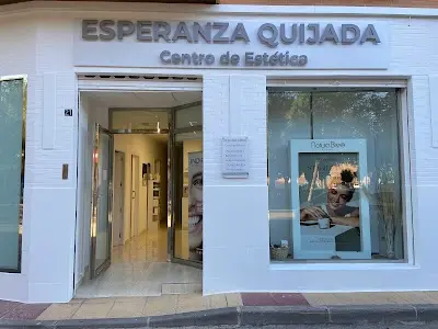 Esperanza Quijada Centro de estética — Peluquería en Murcia