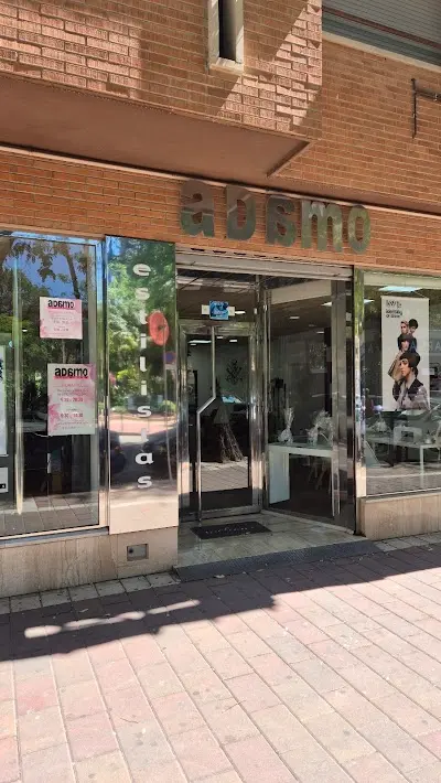 Adamo Estilistas — Peluquería en Murcia
