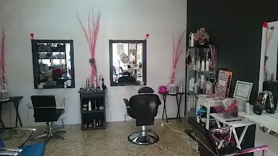 Peluquería Jo&Vi Stylists — Peluquería en Monòver