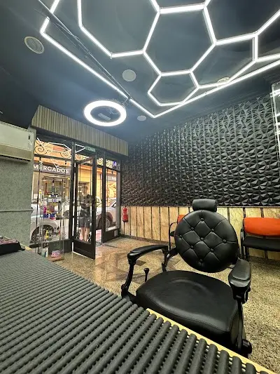 Barbería twins — Peluquería en Jumilla