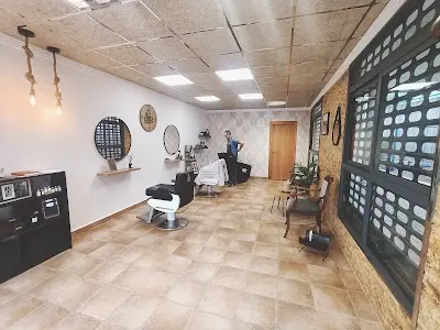Barbería Jose — Barbería en El Esparragal