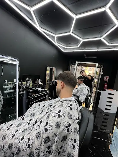 Barber Hamza — Peluquería en Elx