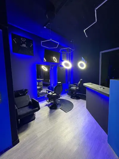 Drip Barber Studio Villamartín — Peluquería en Orihuela Costa