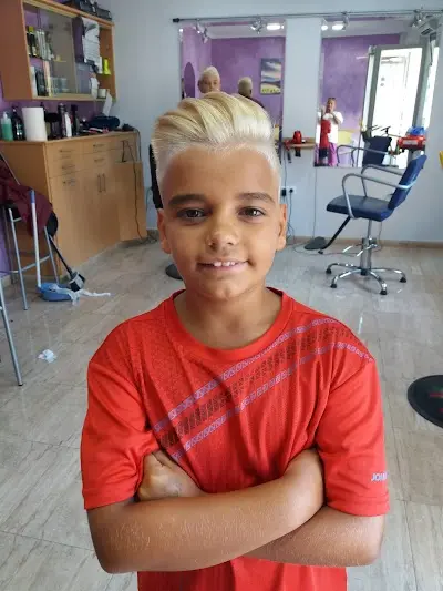 María Vidal García — Peluquería en La Unión