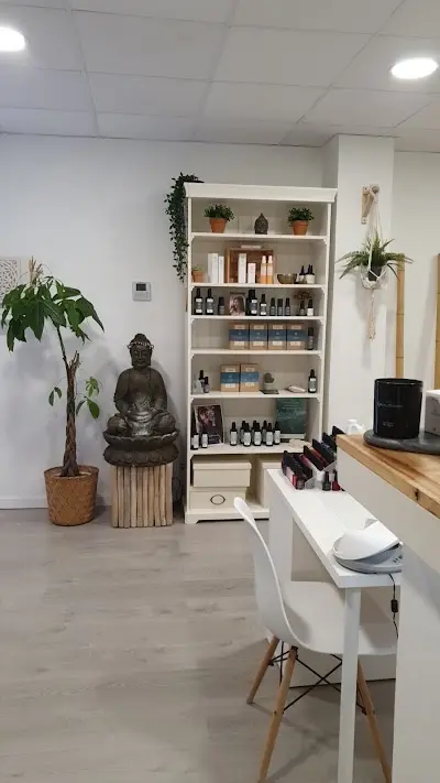 Centro de Estética y Bioterapias - La belleza esta en ti — Peluquería en Murcia