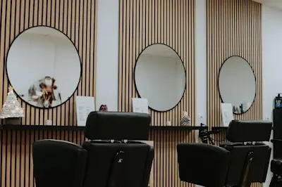 Luma salón by ines rico — Peluquería en Monòver