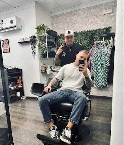 Waldo Chávez Barber — Barbería en Hellín