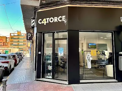Catorce — Peluquería en Elda