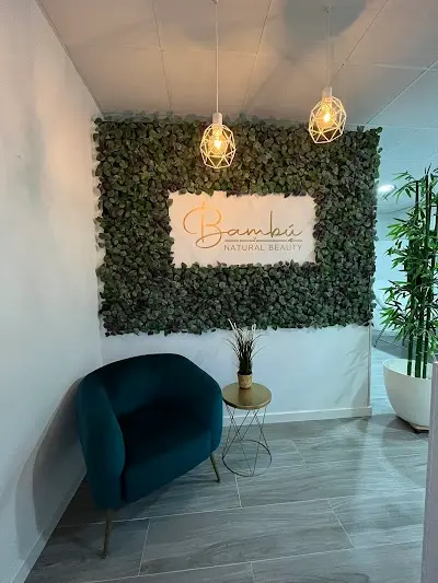 Bambú natural beauty — Peluquería en Santiago y Zaraíche