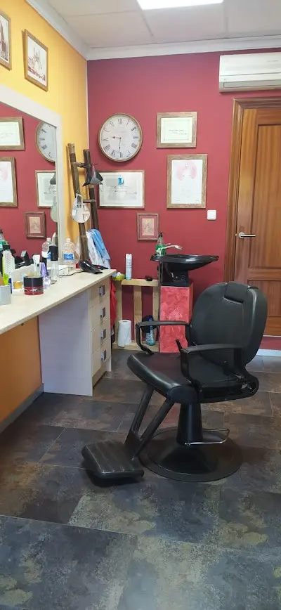 Peluquería Hombres Marcos — Barbería en Cartagena