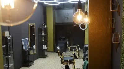 Sclusif Barbershop — Barbería en Molina de Segura