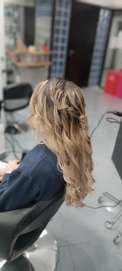 ¡Consigue tu look! -Rita Moreno- — Peluquería en Orihuela