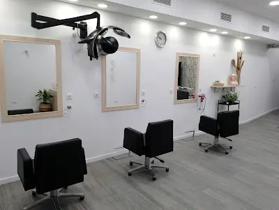 Nimbus by Saray — Peluquería en Novelda