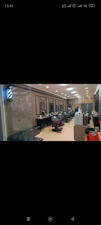 Moonlightstyle&barber — Barbería en Murcia