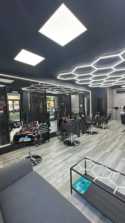 Barbería 23 — Barbería en Murcia