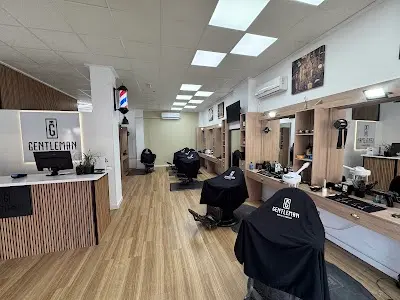 Gentleman Hair Estudio — Peluquería en Elx