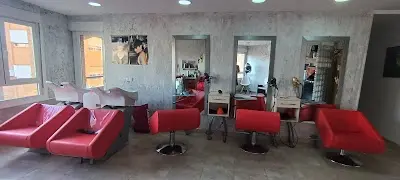 Peluquería Hermi López — Peluquería en Monóvar