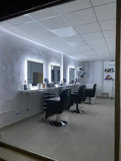 Merey barber — Peluquería en Blanca