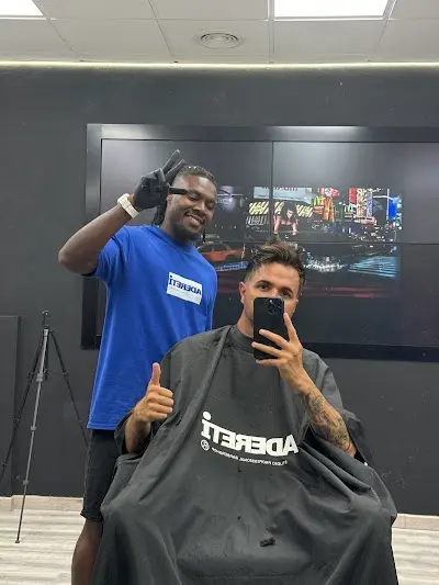 ADERETI STUDIO — Peluquería en Elx