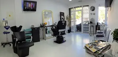 Peluquería Rubén Zamora — Peluquería en Mula