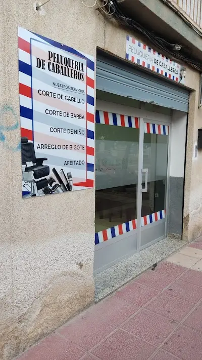 Peluqueria de caballeros Atlas — Barbería en Murcia