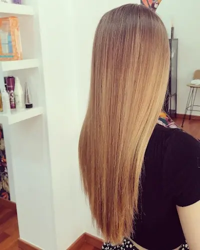 Salón Paula Martinez — Peluquería en Hellín