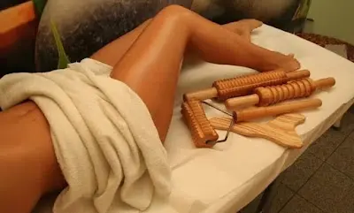 CENTRO DE ESTÉTICA LICHY NAILS — Peluquería en El Algar