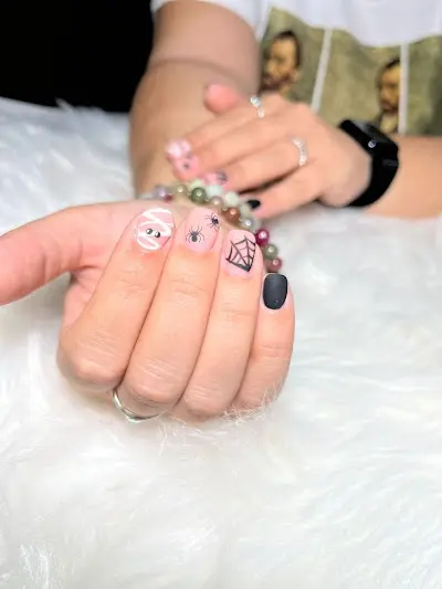 Peluquería Erika — Peluquería en Orihuela