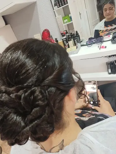 Peluquería Dulce — Peluquería en Torrevieja