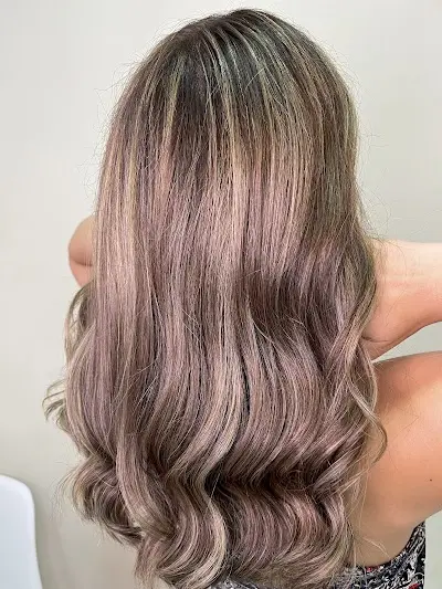 Leticia Sanchez Estilistas — Peluquería en Caravaca de la Cruz