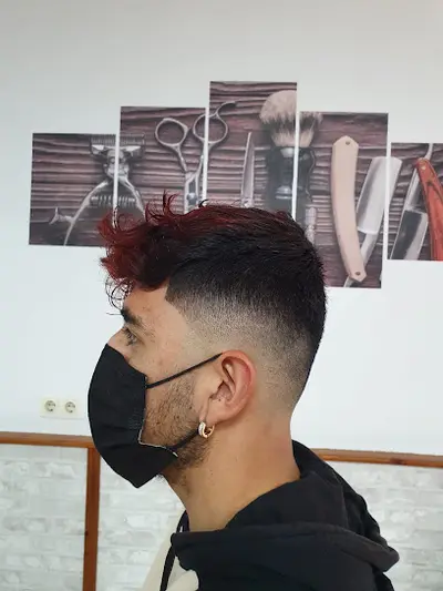 Peluquería barbería La Paz — Barbería en Murcia