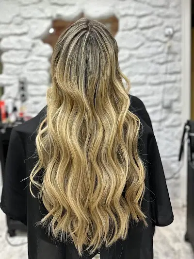 Soledad Lujan peluqueros — Peluquería en Cartagena