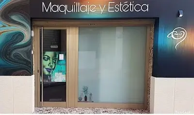 Maquillaje y Estética Rocío — Peluquería en Castalla
