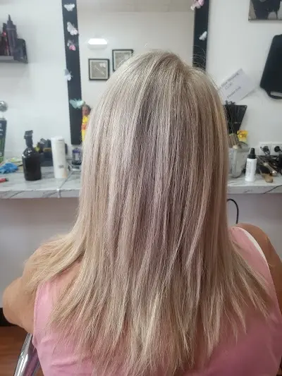 The Cutting Crew The Barber El Barbero The Nail Bar — Peluquería en Ciudad Quesada