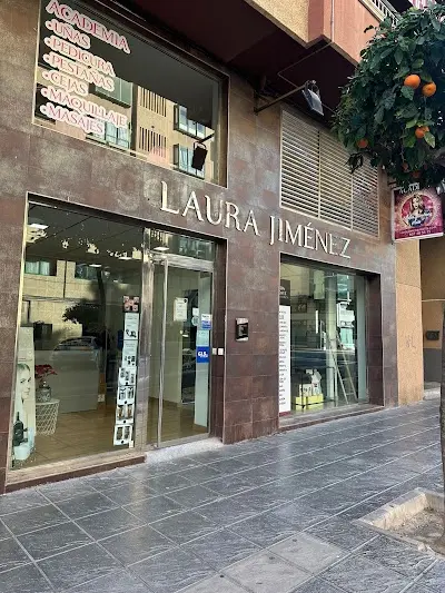 LAURA JIMENEZ — Peluquería en Orihuela