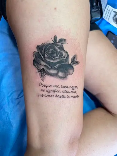 Los Angeles Tattoo Villena — Peluquería en Villena