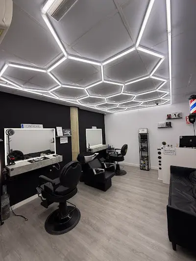 CONTRERAS BARBER SHOP — Barbería en Alcantarilla