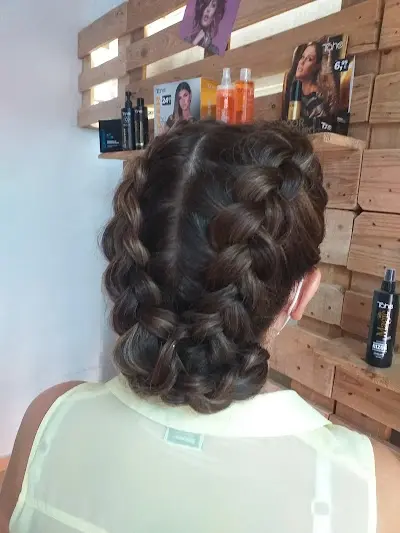 Peluqueria Soraya — Peluquería en La Unión