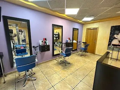 PELUQUERÍA REFLEJOS by Juani Ruiz. — Peluquería en Águilas