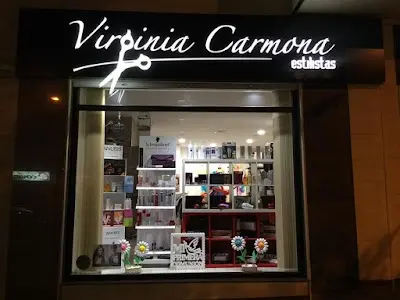 PELUQUERÍA Y CENTRO DE BELLEZA UNISEX VIRGINIA CARMONA ESTILISTAS — Peluquería en Calasparra