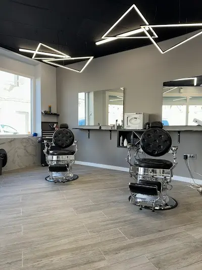 Lganzze — Peluquería en Novelda