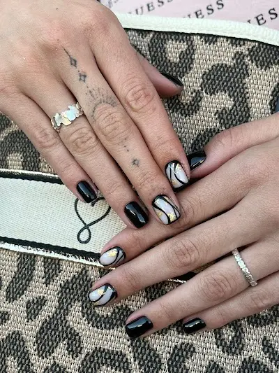 Aloha Nails, Salón de Uñas — Peluquería en Garres y Lages