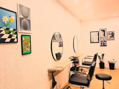FRAME HAIR STUDIO — Peluquería en Elx