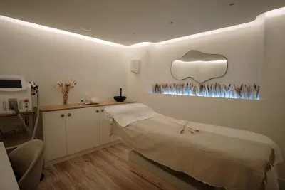 Centro Medico Estetico Nova Imagen — Peluquería en Dolores