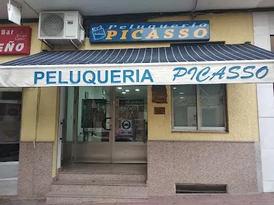 Peluquería Picasso — Peluquería en Cieza