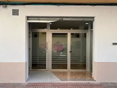 Peluquería RS en Monóvar - Cortes modernos y tratamientos capilares en Monóvar — Peluquería en Monòver