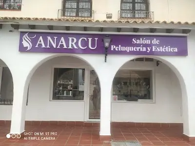 Peluqueria Y Estetica Anarcu — Peluquería en La Manga
