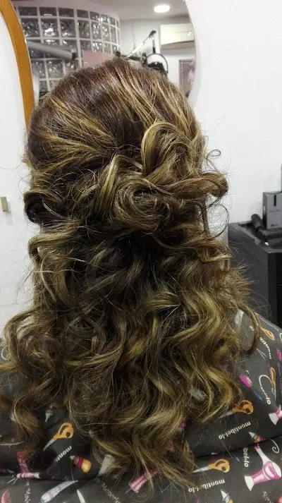 Peluquería Manoli — Peluquería en Caravaca de la Cruz